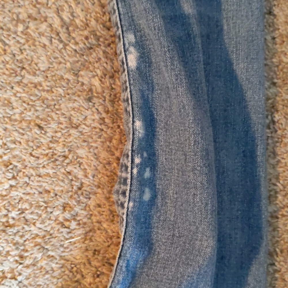 No Boundaries Faded Button Fly Jeans . Size 3 - Picture 11 of 12
